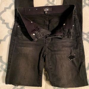 24 - 0/2 Black distressed LulaRoe denim.